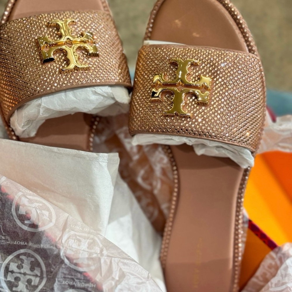 Brand New Authentic Tory Burch Rose gold/pink Embellished Leather Slides size 8